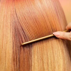 Wella Professionals Coloration Gloss Shinefinity 05/3 Honey Chocolate Wella 60ML 25 Wella Professionals Coloration Gloss Shinefinity 05/3 Honey Chocolate Wella 60ML -Soins Capillaires Liquidation coloration gloss shinefinity 05 3 honey chocolate wella 60ml 12